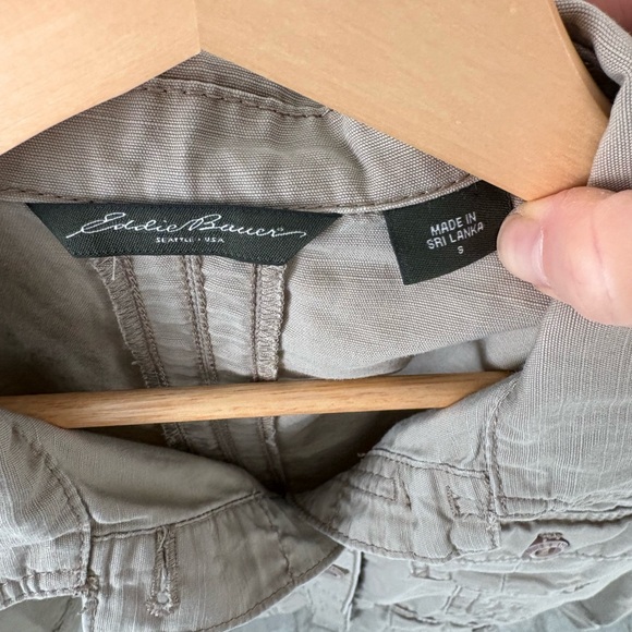 Set of 2 Eddie Bauer Women’s Small Utility Jackets - Tan & Khaki - Lightweight - Picture 7 of 8